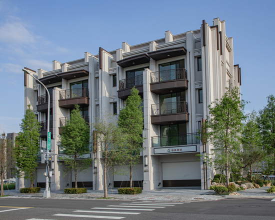 2022 富比世｜松竹雙捷 新古典崗石電梯店墅